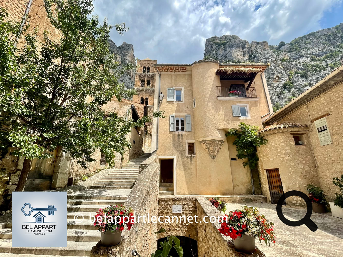 Located in the heart of the Alpes-de-Haute-Provence, Moustiers-Sainte-Marie is often regarded as one of the most beautiful villages in France. Nestled between two cliffs and crossed by a small stream, this medieval village looks like something out of a postcard.