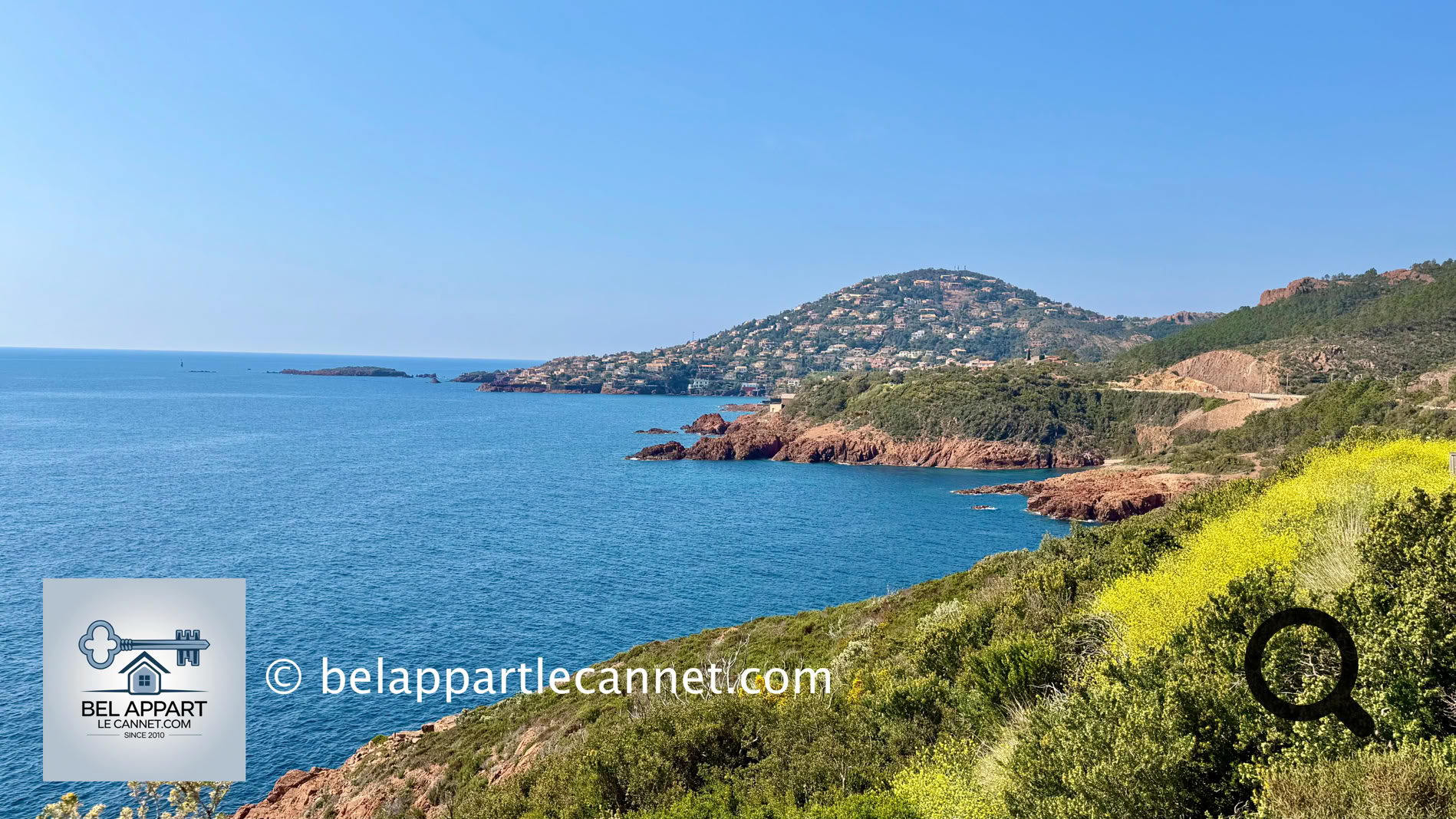 The Estérel Massif, a volcanic marvel between Saint-Raphaël and Mandelieu-la-Napoule, stands as one of the Côte d’Azur’s most breathtaking natural gems. Its striking red rocks contrasting with the deep blue Mediterranean create a visual spectacle, offering unforgettable experiences for nature lovers and outdoor enthusiasts.
