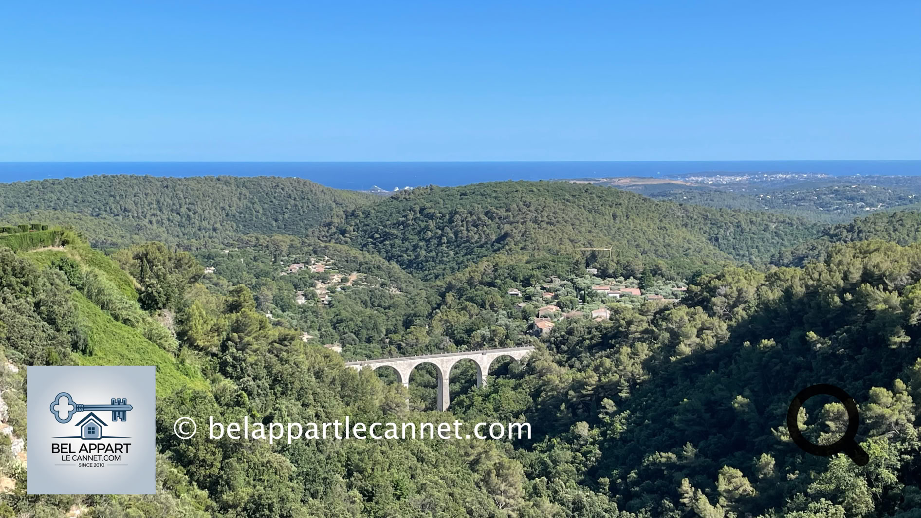 The village's location provides spectacular panoramic views of the Mediterranean and the surrounding hills. These landscapes, combining mountains and sea, are a paradise for hikers, photographers, or anyone seeking rejuvenation.