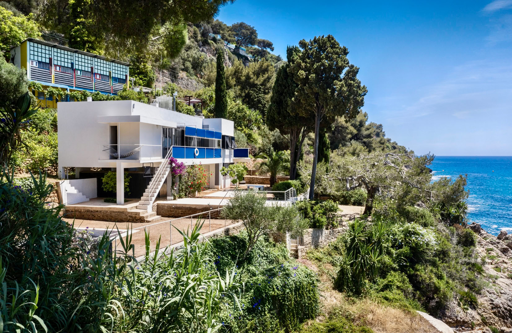 Nearby is the Villa E-1027, designed by the pioneering designer Eileen Gray—a true masterpiece of modernist architecture.