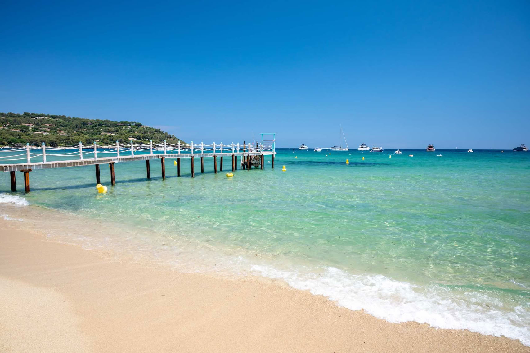 Saint-Tropez Beaches: Stroll along the famous Pampelonne Beach, known for its turquoise waters and exclusive beach clubs. Perfect for sunbathing or unwinding in a luxurious setting.