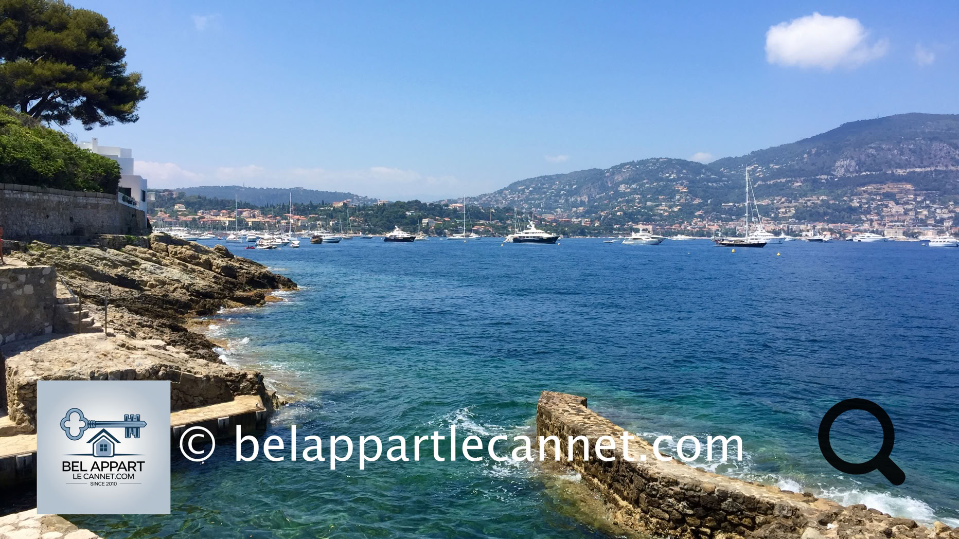 The Saint-Jean-Cap-Ferrat Coastal Path, also known as the Chemin des Douaniers, offers an unforgettable experience for hiking enthusiasts, lovers of breathtaking landscapes, and admirers of unspoiled nature. Encircling the Saint-Jean-Cap-Ferrat peninsula, this trail immerses visitors in a dreamlike setting between sea and cliffs.